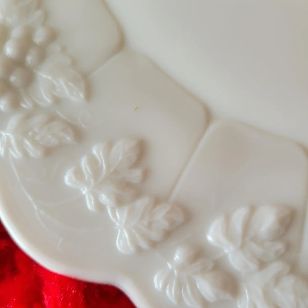 Westmoreland ~ Vintage Milk Glass Dinner Plate  Cake Plate Paneled Grape